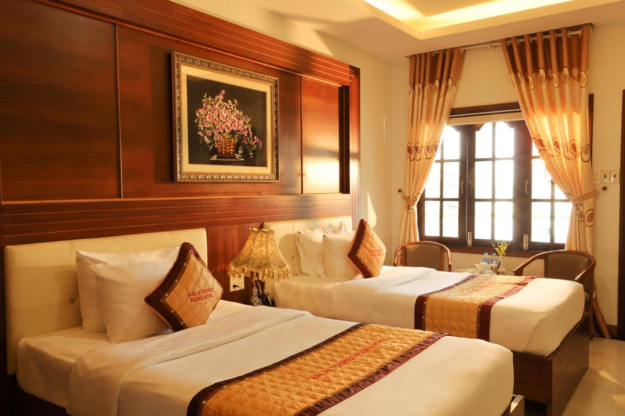 Pleiku Hotel By Gia Lai Tourist エクステリア 写真