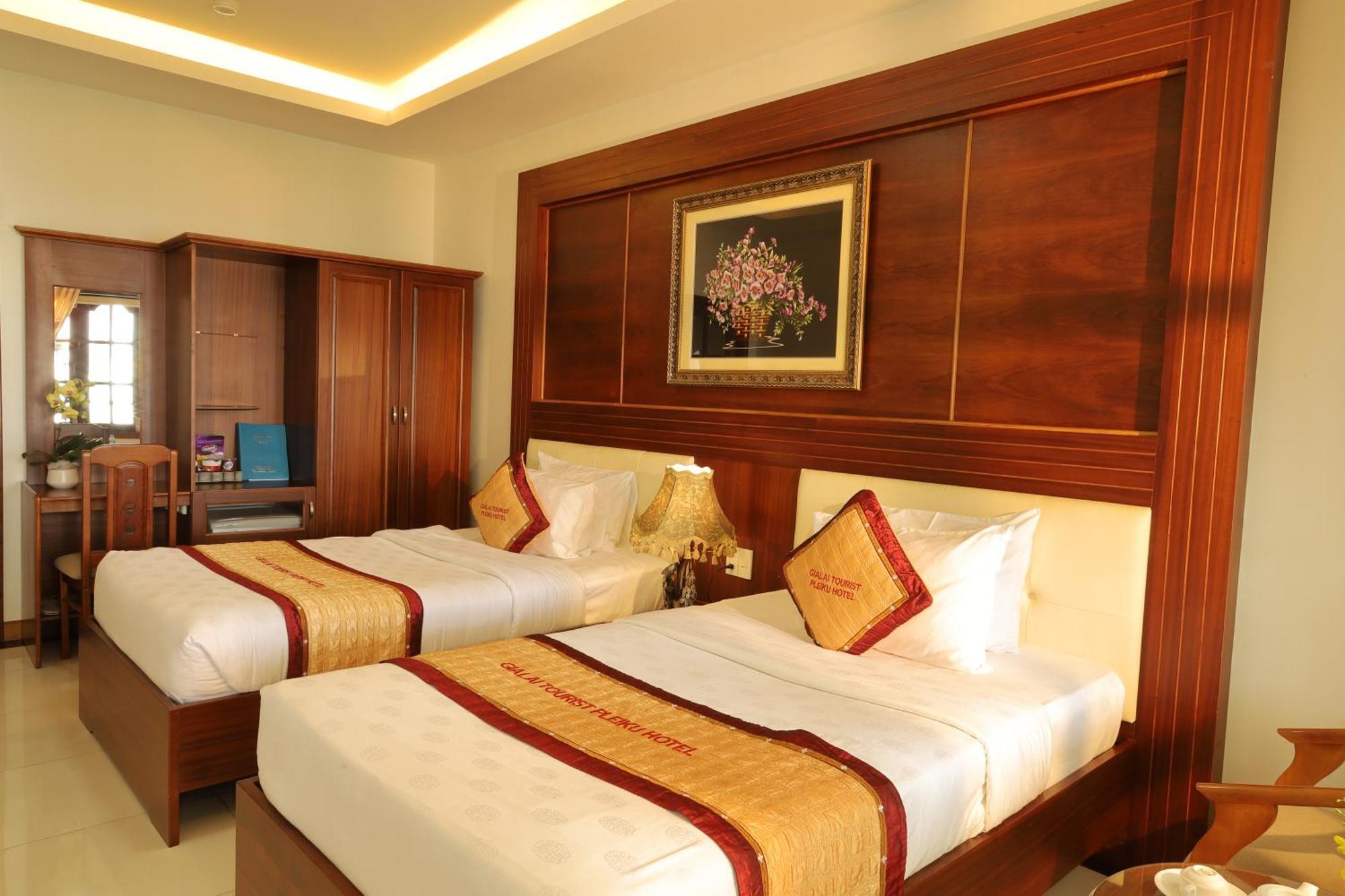 Pleiku Hotel By Gia Lai Tourist エクステリア 写真