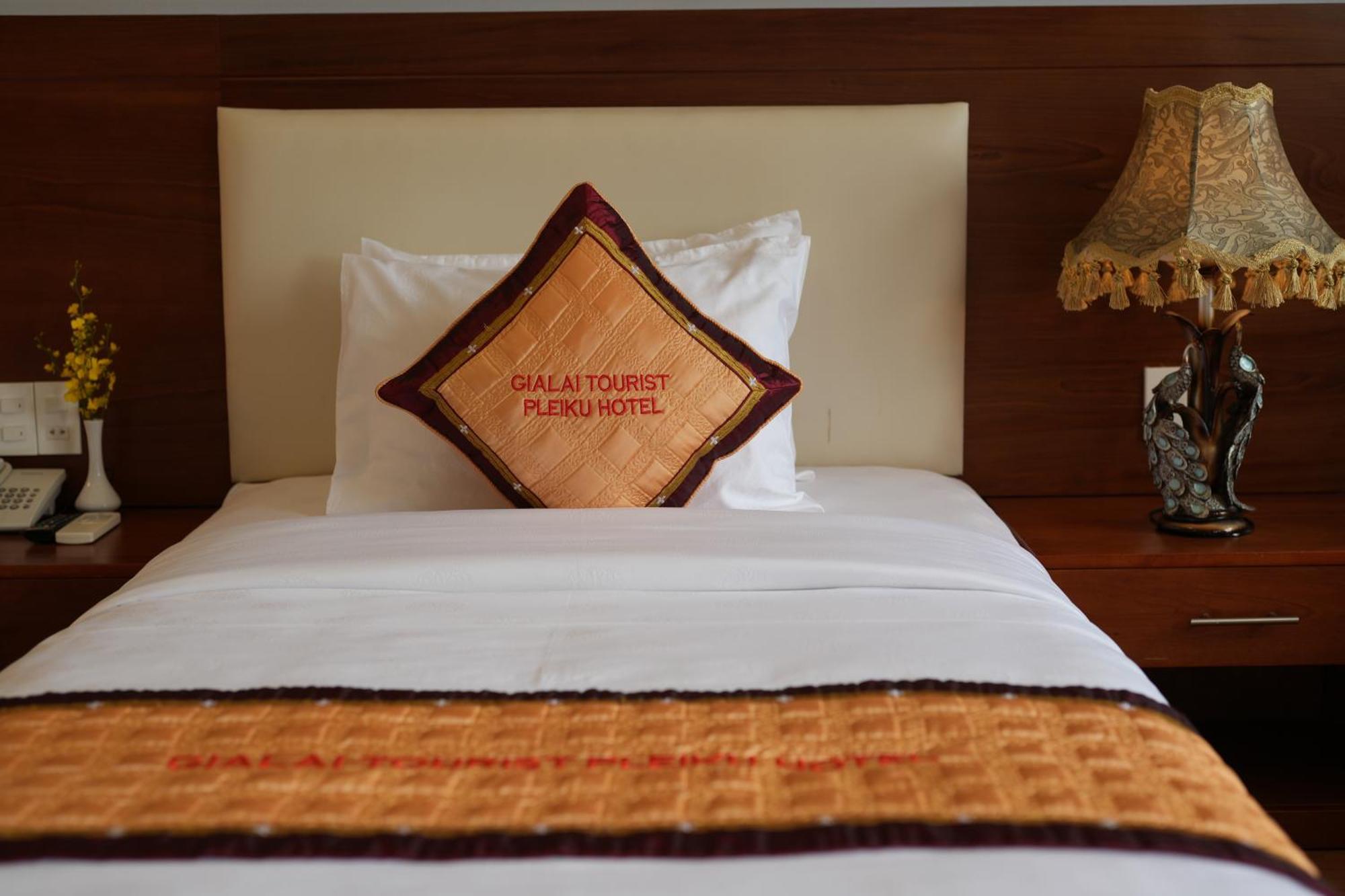 Pleiku Hotel By Gia Lai Tourist エクステリア 写真