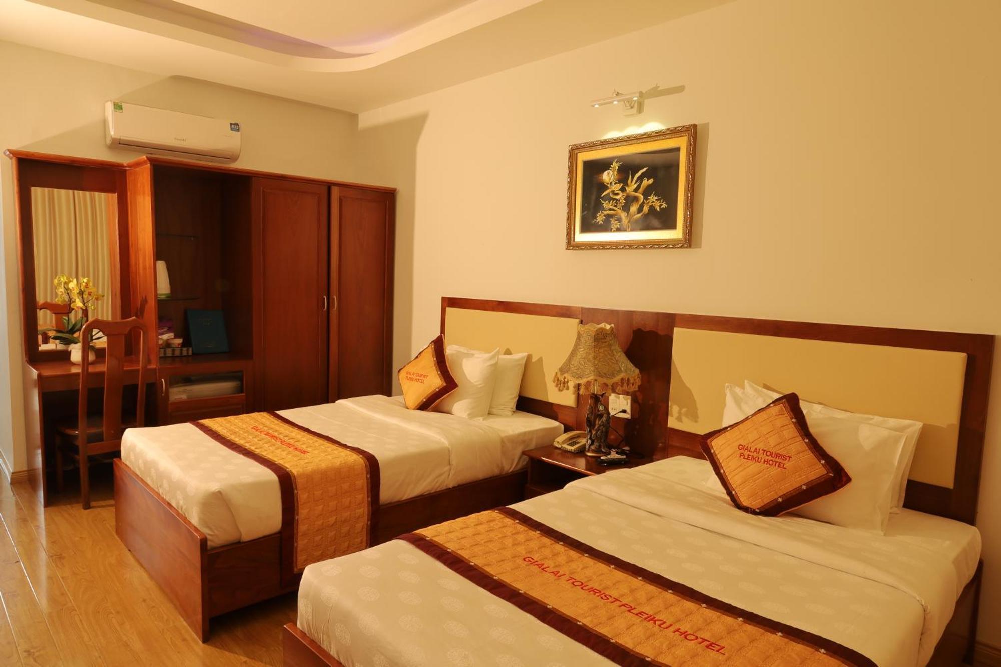 Pleiku Hotel By Gia Lai Tourist エクステリア 写真