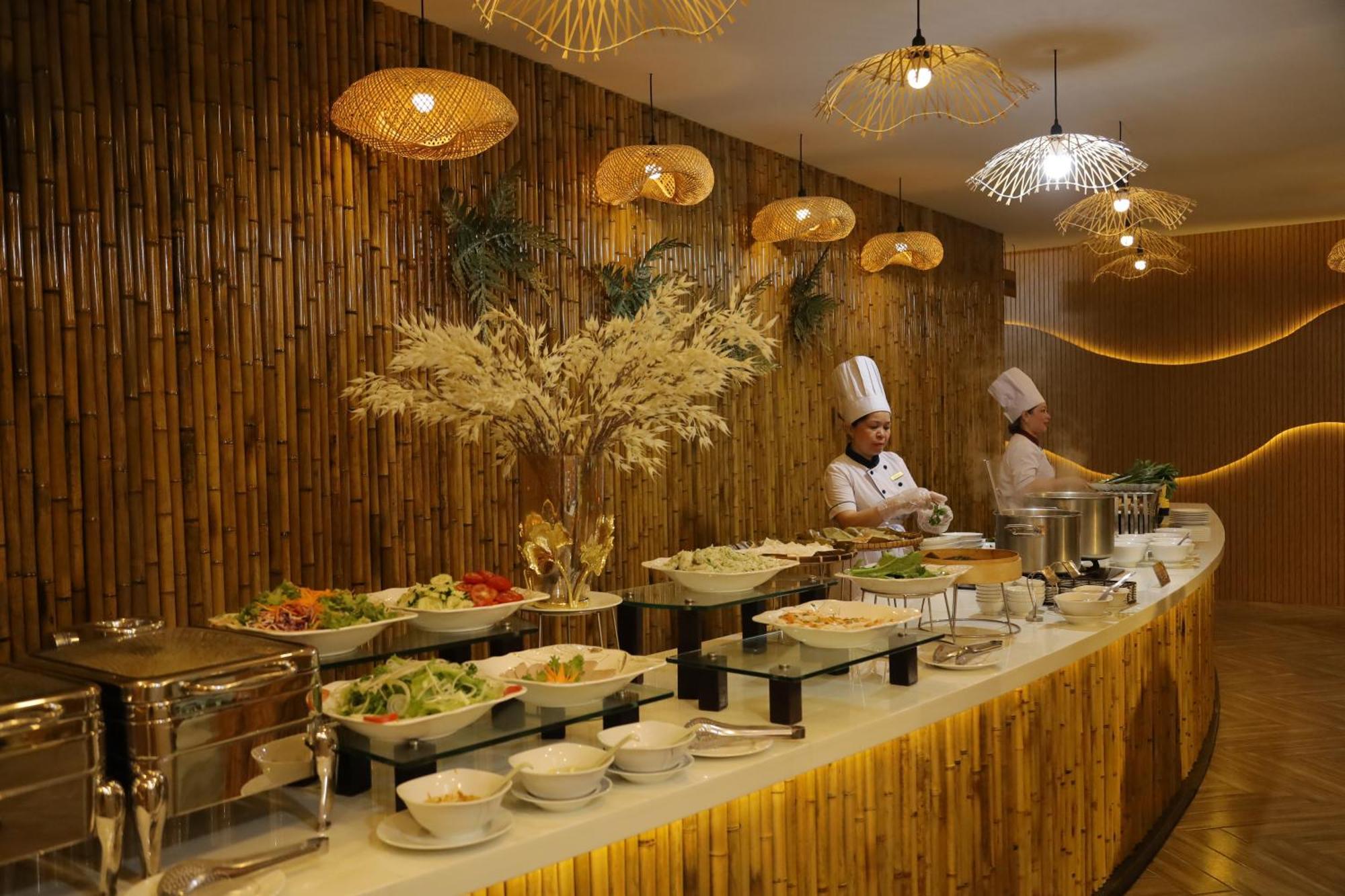 Pleiku Hotel By Gia Lai Tourist エクステリア 写真
