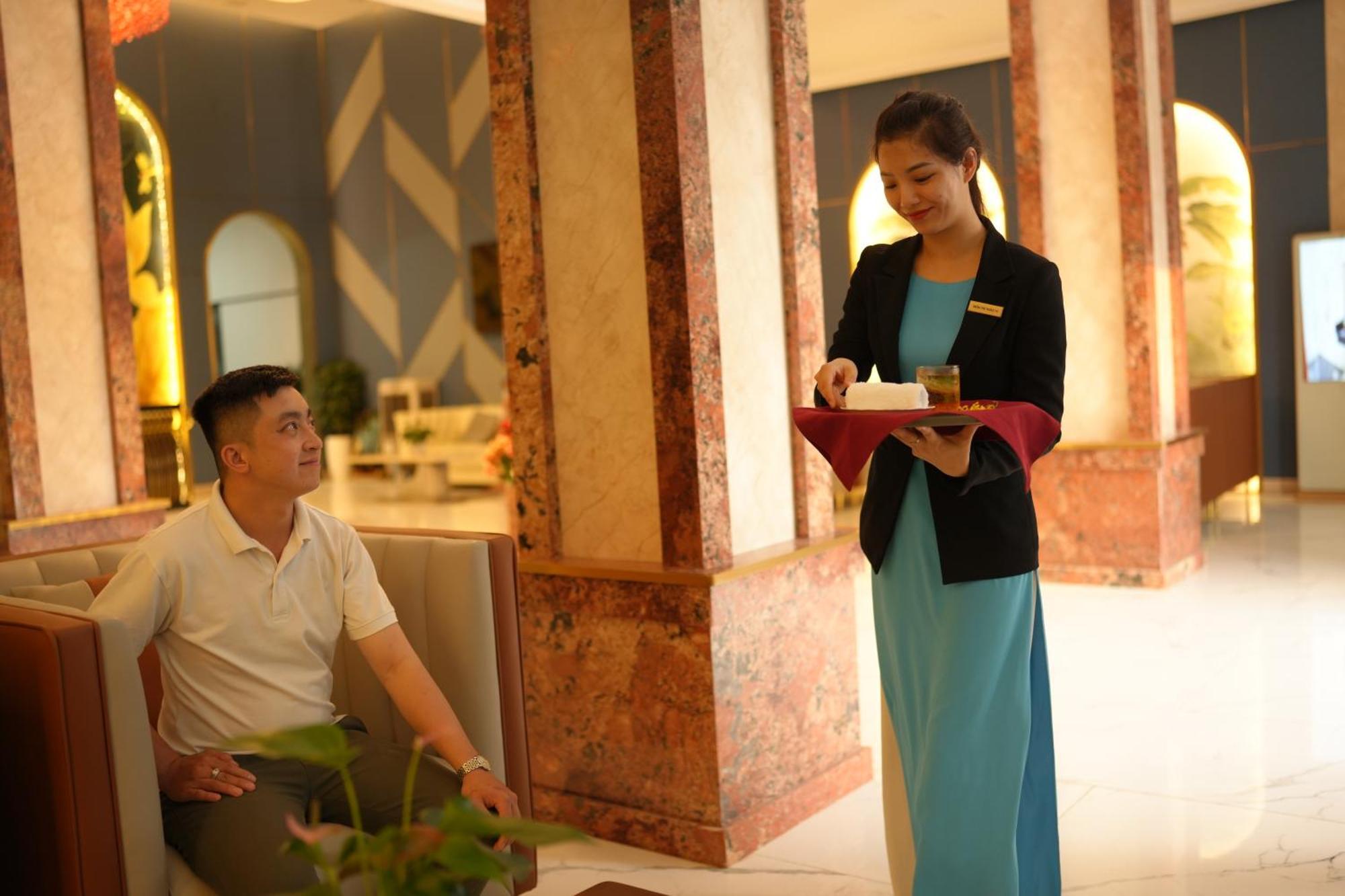 Pleiku Hotel By Gia Lai Tourist エクステリア 写真